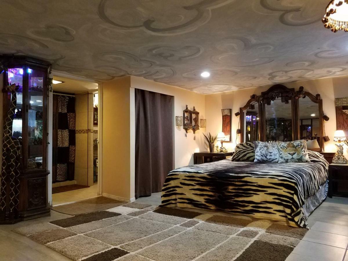 Exotic Large Basement Studio Hotel Монреал Екстериор снимка